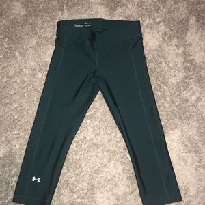 Green workout leggings